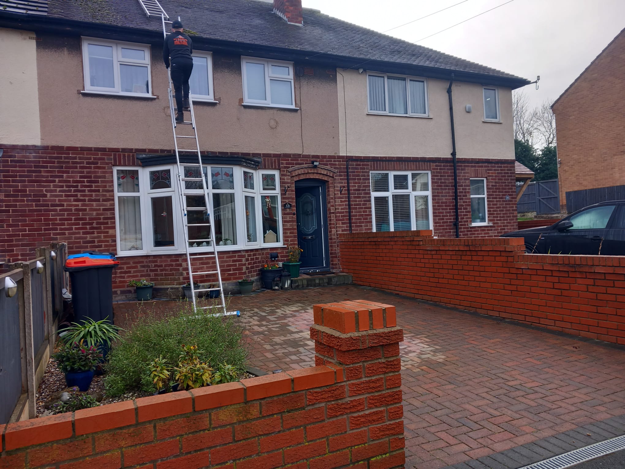 About Mickle Trafford Roofers